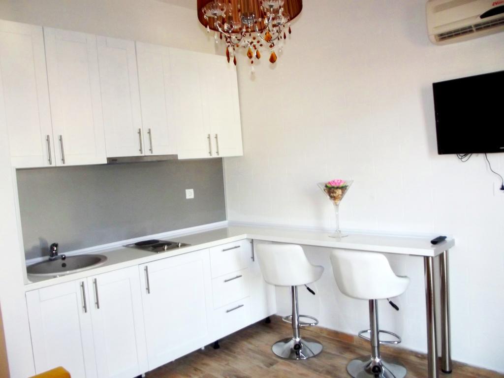 Apartments Mikovic Будва Стая снимка