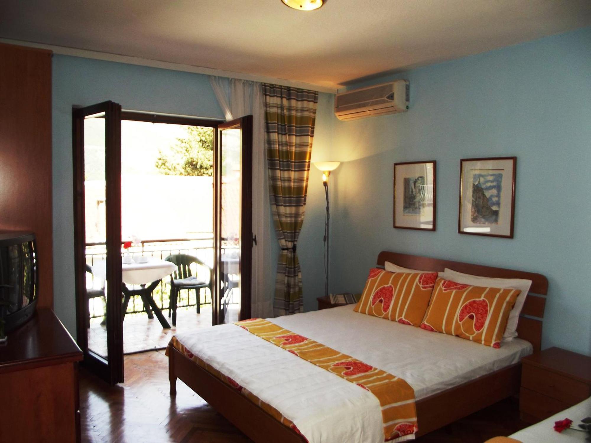 Apartments Mikovic Будва Екстериор снимка