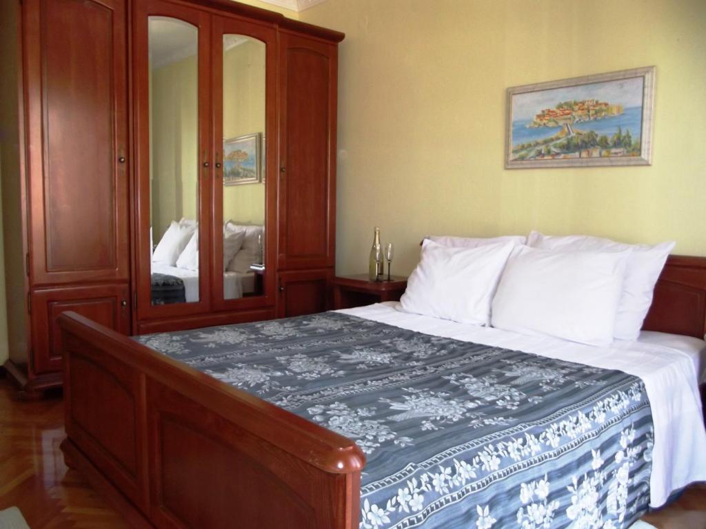 Apartments Mikovic Будва Екстериор снимка