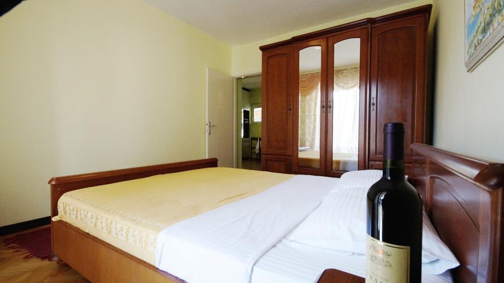 Apartments Mikovic Будва Екстериор снимка