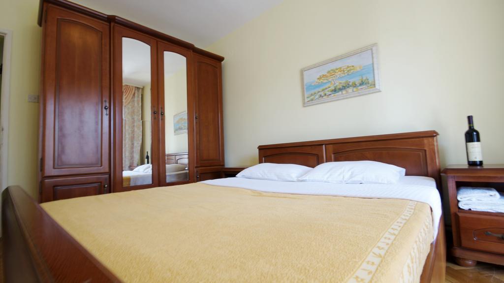 Apartments Mikovic Будва Екстериор снимка