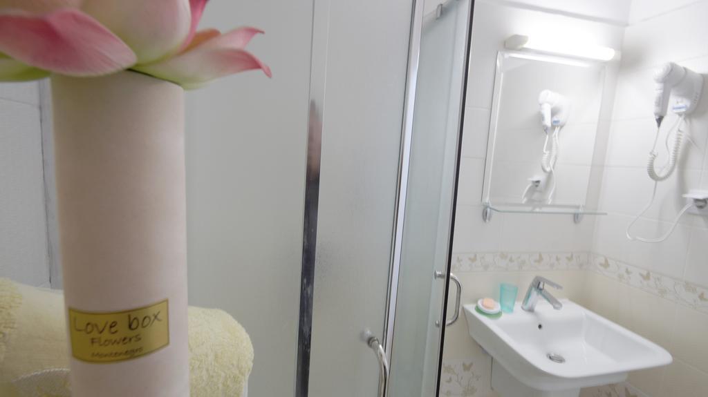 Apartments Mikovic Будва Екстериор снимка